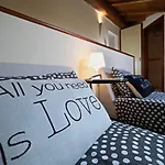 Il Borgo 48 - Regarda Travel *