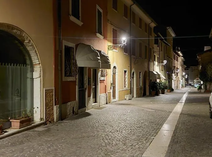 Il Borgo 48 - Regarda Travel *