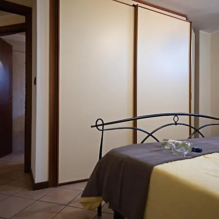 Il Borgo 48 - Regarda Travel Bardolino