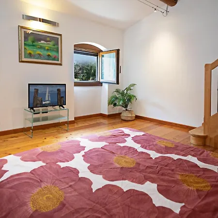 Il Borgo 48 - Regarda Travel Lejlighed *