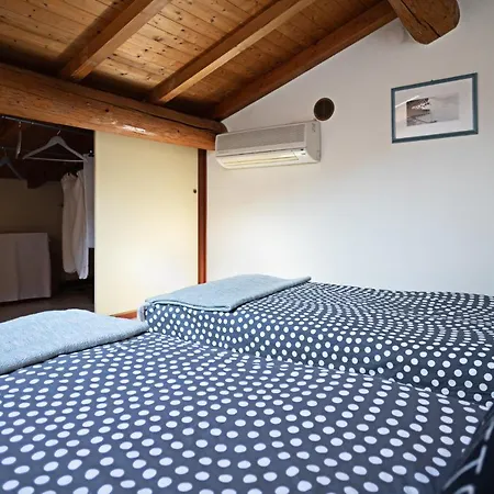 Apartment Il Borgo 48 - Regarda Travel *