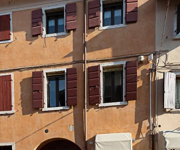 Il Borgo 48 - Regarda Travel شقة *